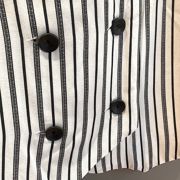 BCBG Striped Button Mini Skirt - Picture 5 of 9